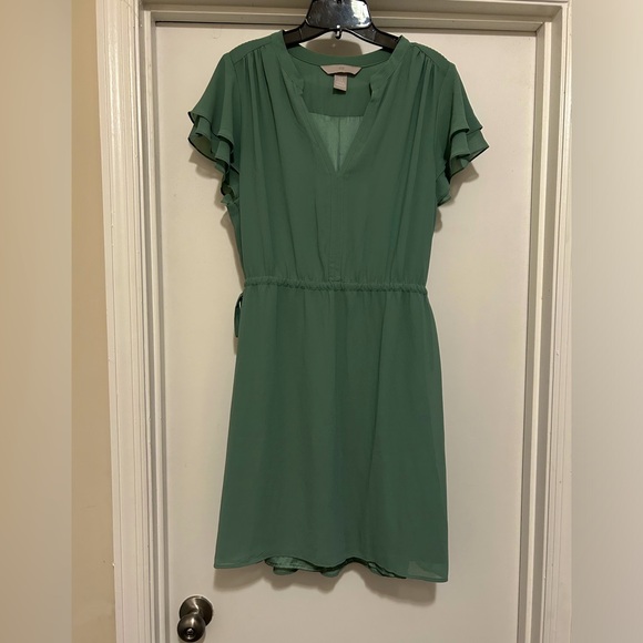 H&M Midi Dress Eucalyptus Green Size Medium - Picture 1 of 3